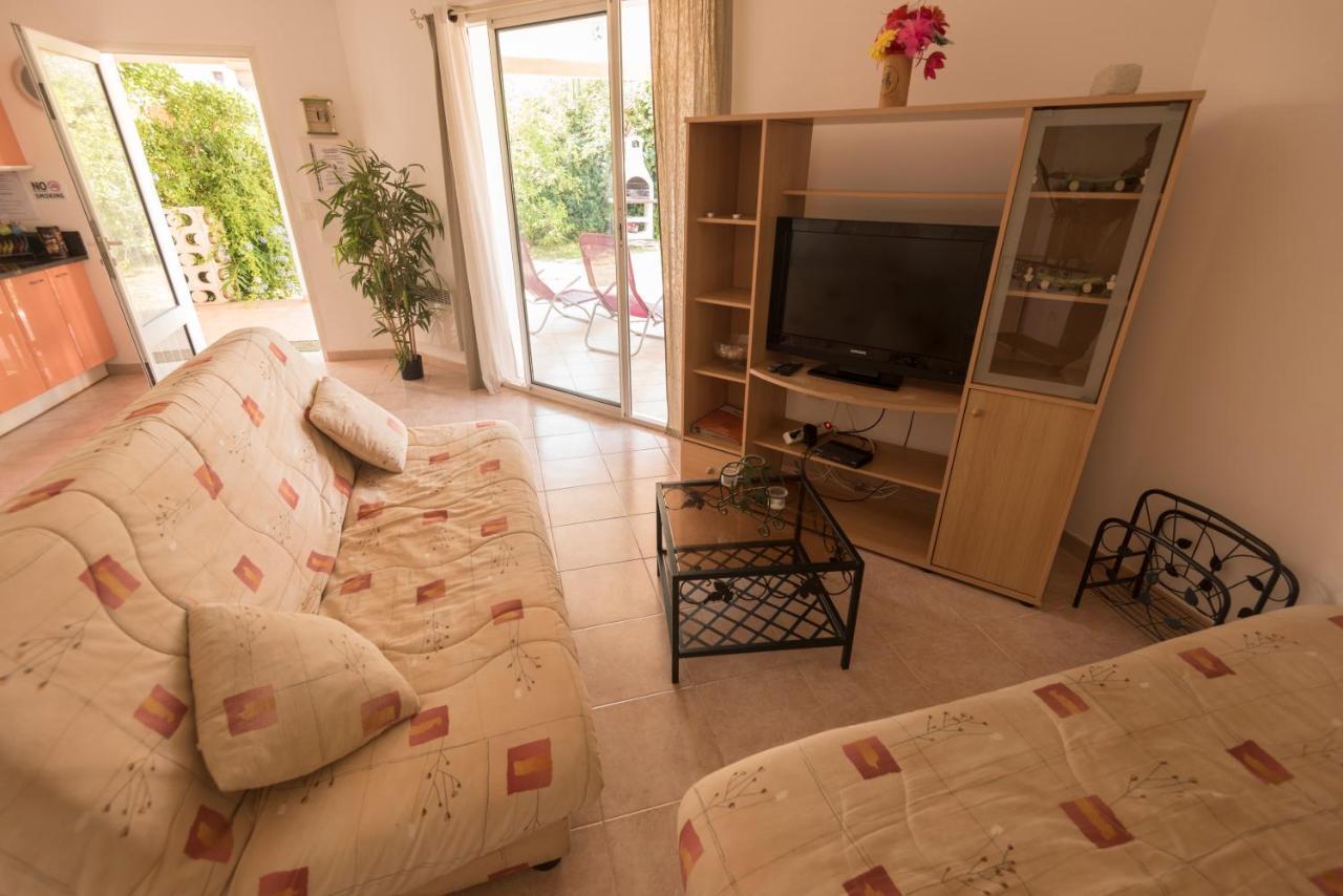 Residence De Tourisme Le Clos Des Vendanges モリアニ・プラージュ エクステリア 写真