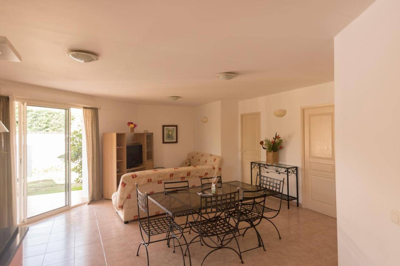 Residence De Tourisme Le Clos Des Vendanges モリアニ・プラージュ エクステリア 写真